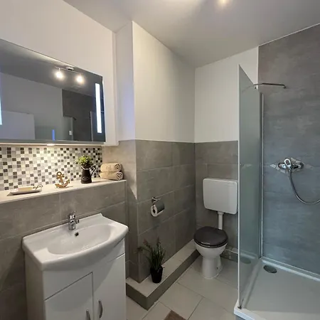 Haus Ostseewelle - Strandperle Apartmán *